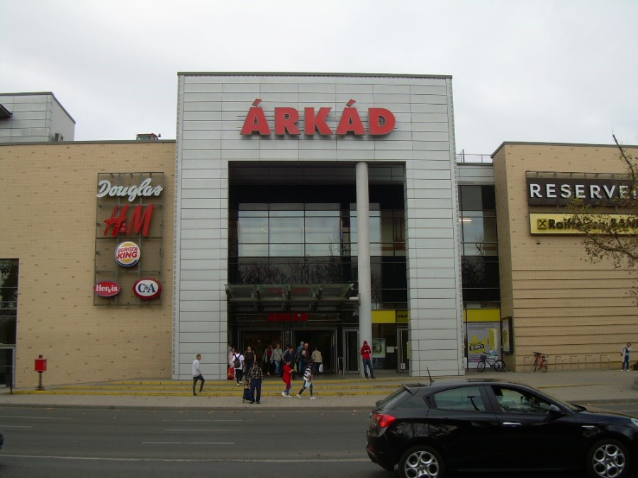 ÁRKÁD Pécs Bevásárlóközpont