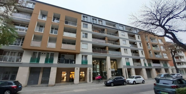 Metrodom Lőport&aacute;r T&aacute;rsash&aacute;z